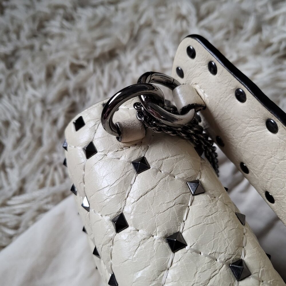 Valentino Rock-stud Matelasse Leather Quilted Shoulder bag - Picture 5 of 10